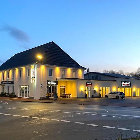 Central Hotel Wagenfeld Εξωτερικό φωτογραφία
